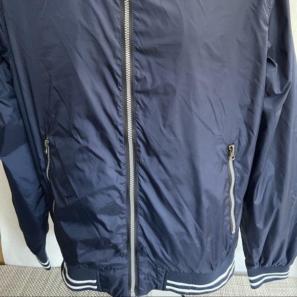 New Men’s “Sovereign Codes Los Angeles” Blue Hooded Windbreaker - Picture 2 of 7